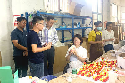 楊淑亭鄉(xiāng)村產(chǎn)業(yè)云車間溆浦車間正式掛牌，開(kāi)啟數(shù)字化車間新模式